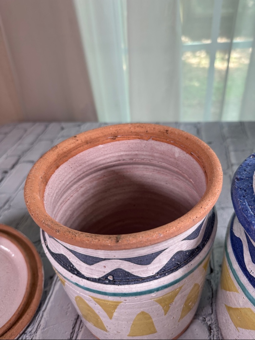 2 Navajo Southwestern Pottery Canisters Handmade 9-10” turquoise yellow blue - Picture 7 of 16